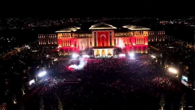 Réponse en 4 points de Sinan Ogan au membre du MHP qui a dit J'aimerais que tu sois honnête