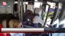 Antalya’da otobüs durağına park eden otomobil sürücüsü kendisini uyaranlara bıçak çekti