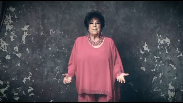 Orietta Berti canta l'amore Arcobaleno: Siamo nati per amare