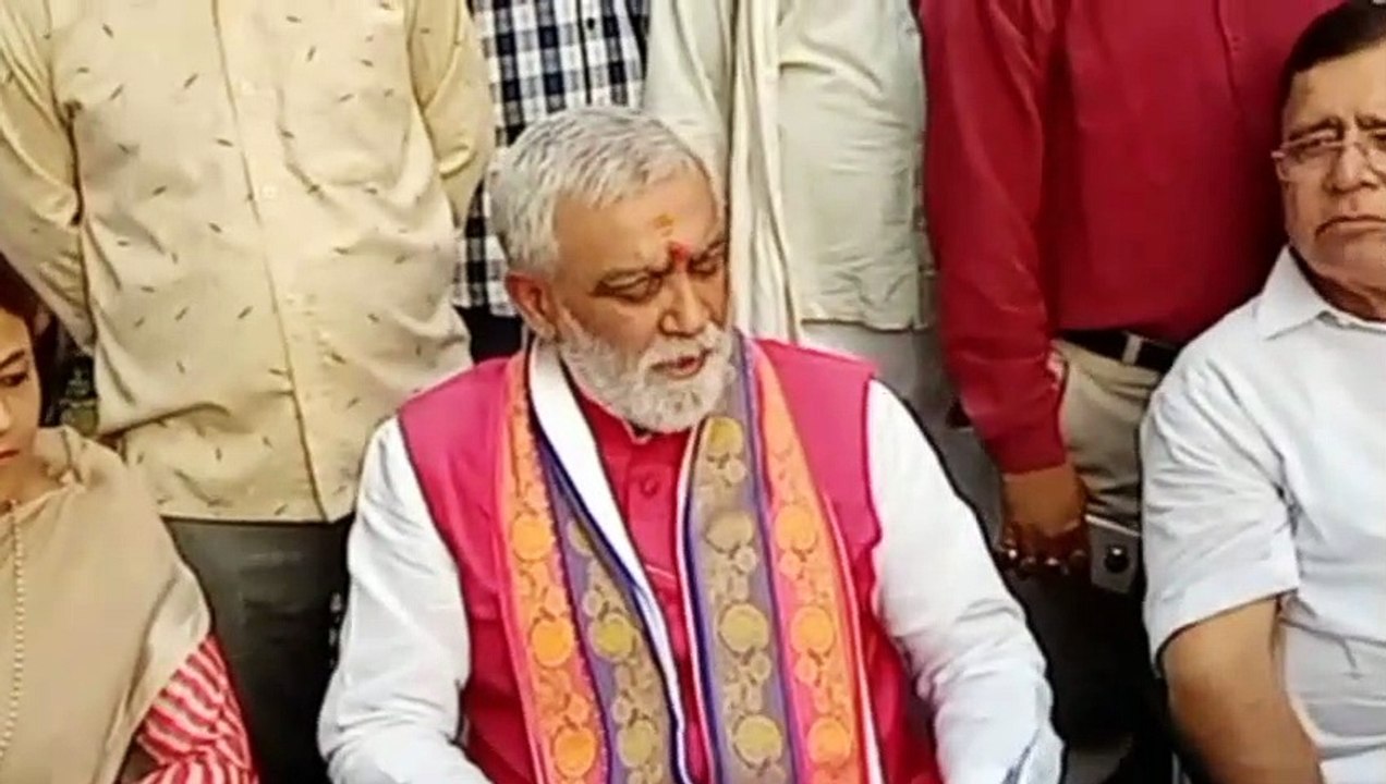 Congress leaders accused