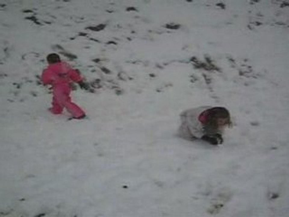 Ilona et Ester au ski