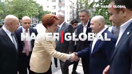 İYİ Parti lideri Akşener, partisinin yeni dönem milletvekilleriyle bir araya geldi