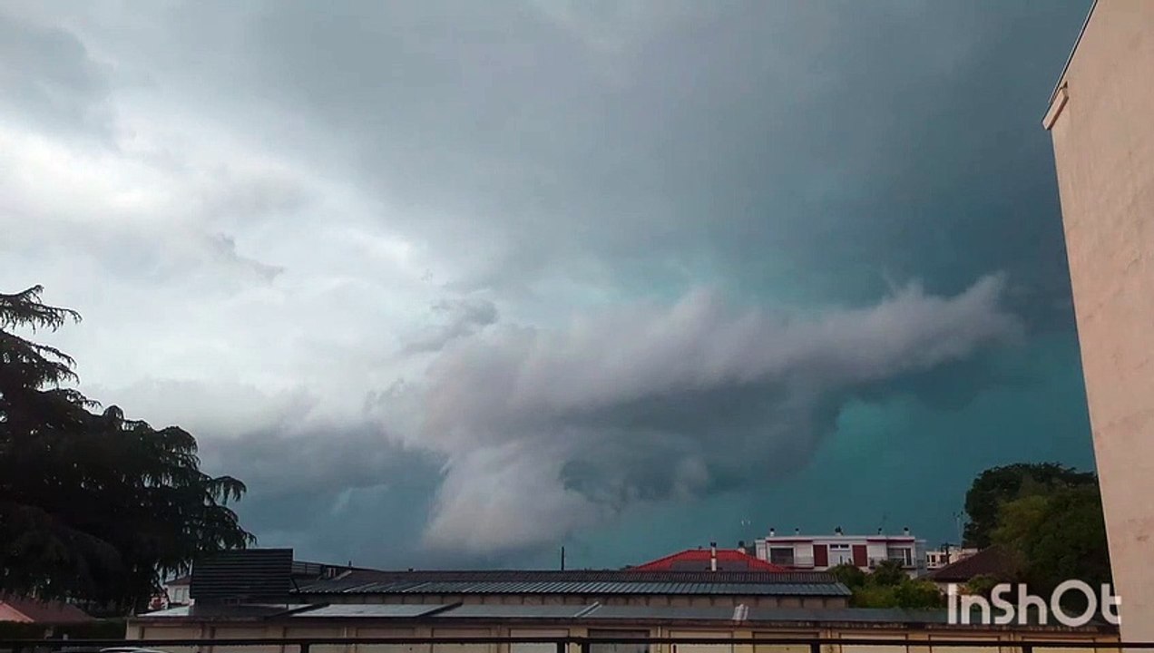 Foudre proche le 31 Mai 2023 à Tarbes