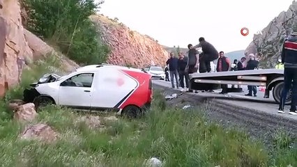 Un véhicule utilitaire léger et une voiture sont entrés en collision à Yozgat : 6 blessés