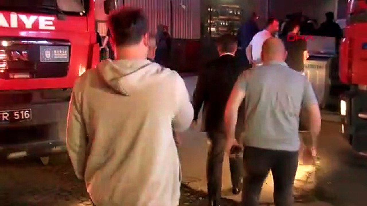 FIRE-AKTUEL À BURSA, USINE DE FABRICATION DE MATÉRIAUX EN CAOUTCHOUC DE PRODUITS DE PARC D'ATTRACTIONS