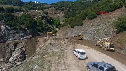 LA TEMPÊTE A ÉTÉ EFFICACE À MANİSA, les vignes sont retournées au lac