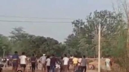 जमुई: जमीनी विवाद के चलते दो पक्षों में जमकर मारपीट, कई राउंड फायरिंग