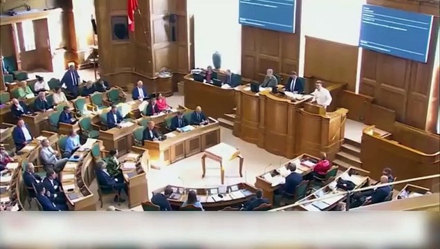 Danimarka Başbakanı Frederiksen, yapay zeka tarafından hazırlanan konuşma yaptı