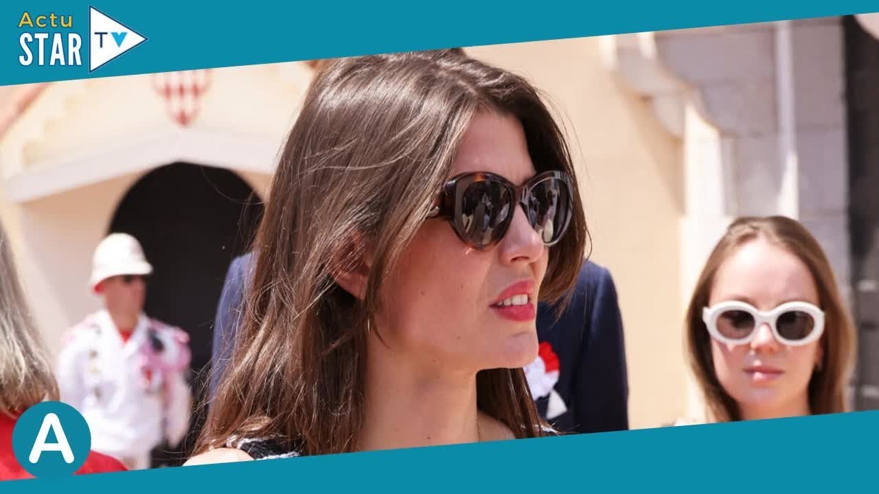 Charlotte Casiraghi et son très chic fils Raphaël Elmaleh : robe rayée et "chapeau" de secours pour