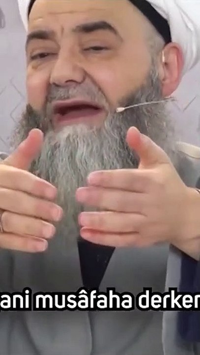 Cübbeli Ahmet erkek erkeğe tokalaşma vaazı video izle! Cübbeli Ahmet'in vaazı!