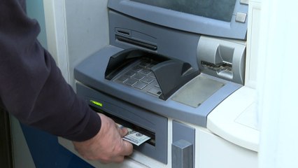 تعثر الإصلاح فاقم معاناة اللبنانيين لا سيما موظّفي القطاع العام