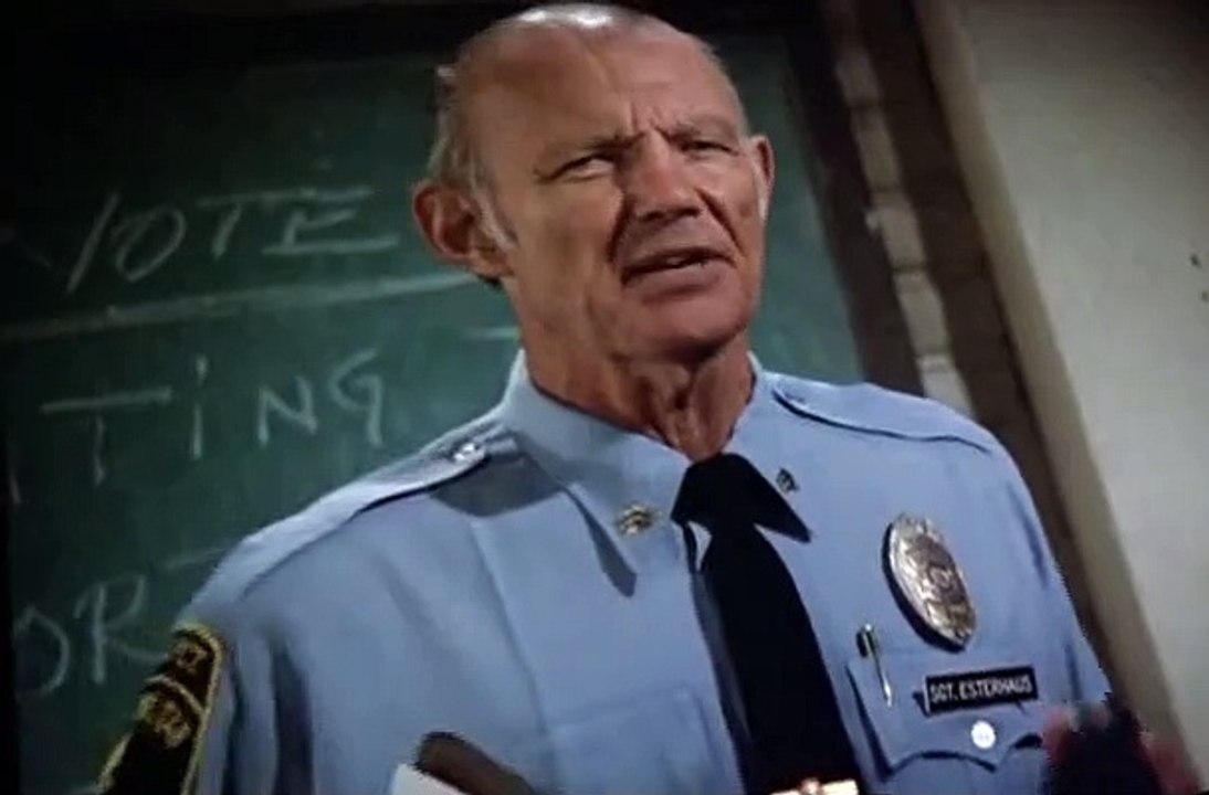 Hill Street Blues S04 E06