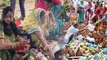 Vat Savitri Purnima 2023: वट सावित्री पूर्णिमा पर क्या दान करना चाहिए | Vat Savitri Purnima Daan