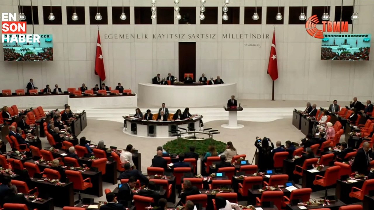 HDP Eş Genel Başkanları Pervin Buldan ve Mithat Sancar, TBMM'de yemin etti