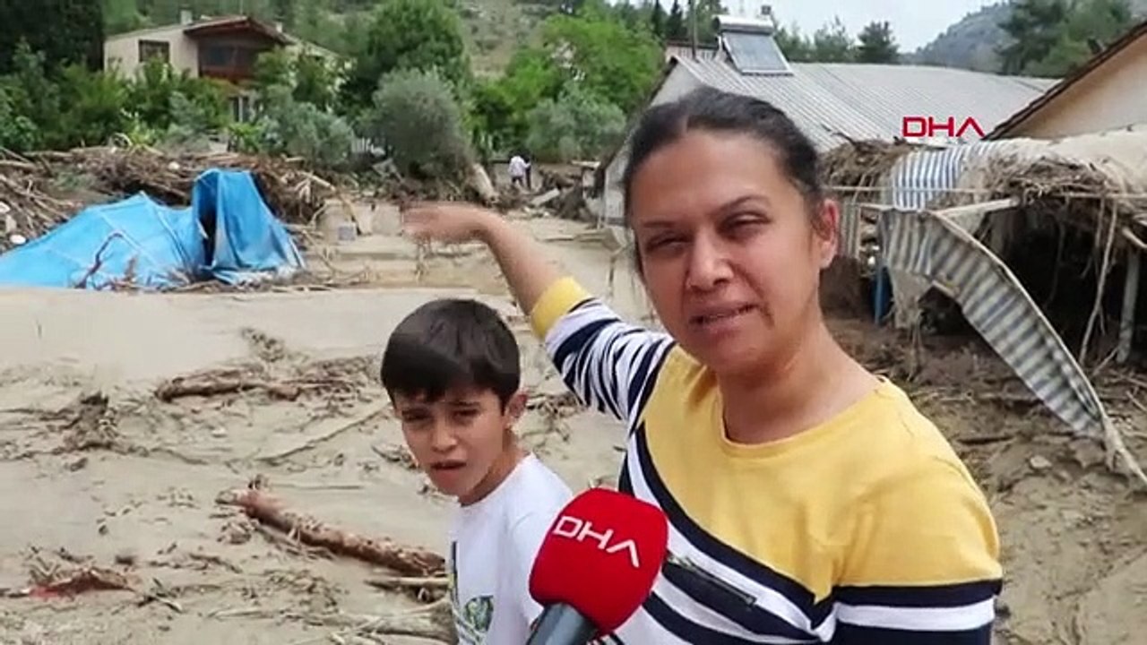 Catastrophe d'inondation à Denizli： 1500 décares de terres agricoles ont été endommagés, des entreprises et des maisons ont été endommagées