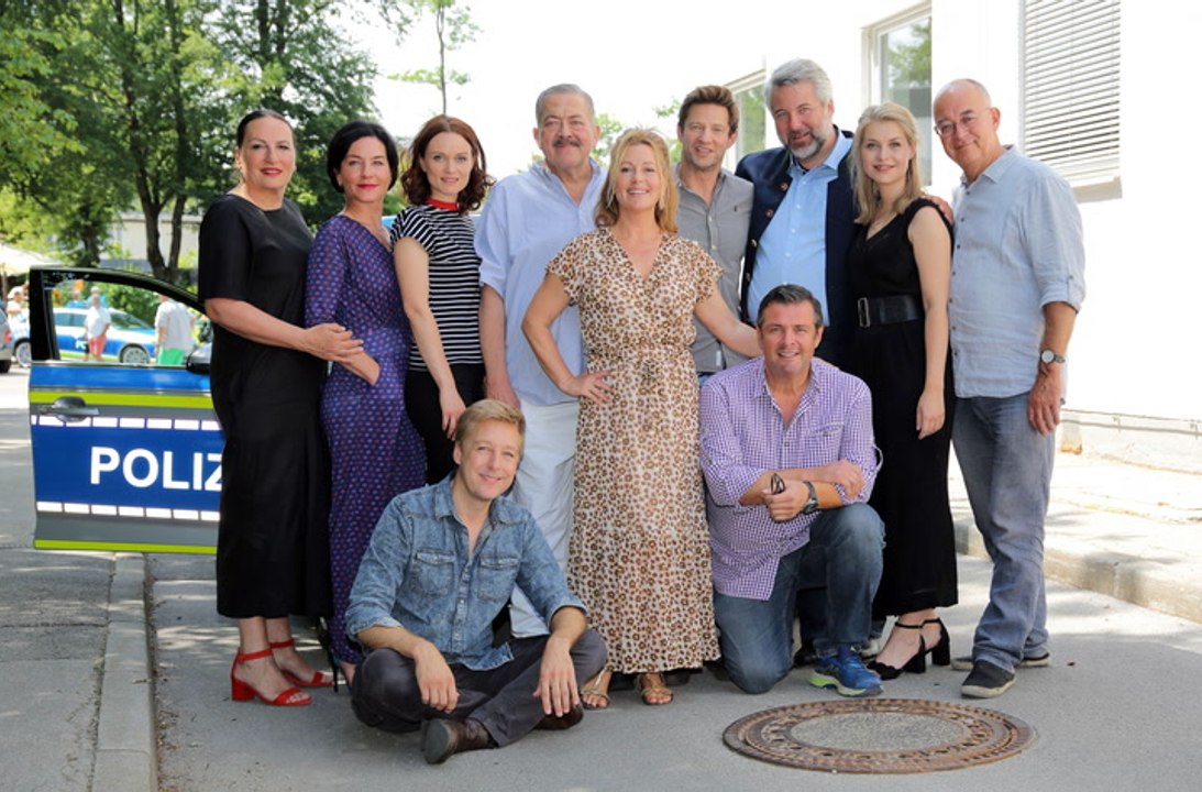 Bayerisch nur fake? daher kommen die „rosenheim-cops“-stars wirklich