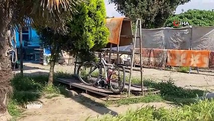 Lüks otomobil 13 yaşındaki çocuğa çarptı: Durumu ağır