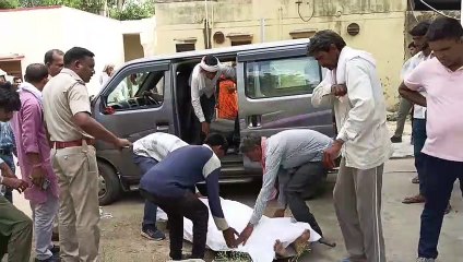 घर में तभी रखेंगे जब दो लाख रुपए और चौपहिया वाहन लाओगी