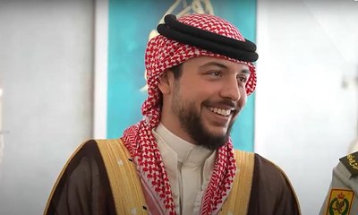 حمام عريس للامير الحسين قبل مراسم زفافه