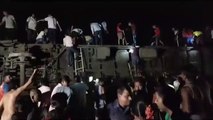 Un choque de trenes en India deja más de 50 muertos