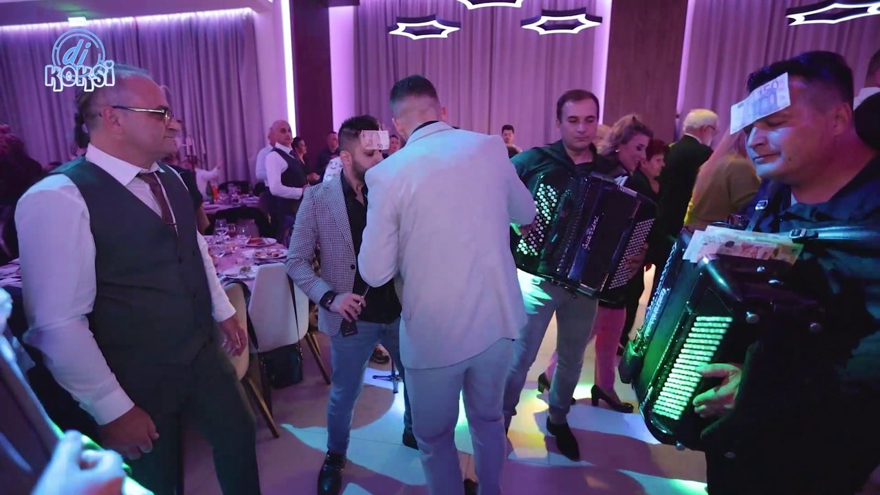 Svadba Sanja & Andrija - Orkestar LAVOVI-Splet kola Za Mladence [Madera, Nis]