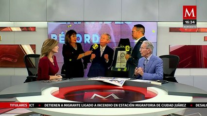El arquitecto Héctor Benavides muestra su emoción por su Record Guiness