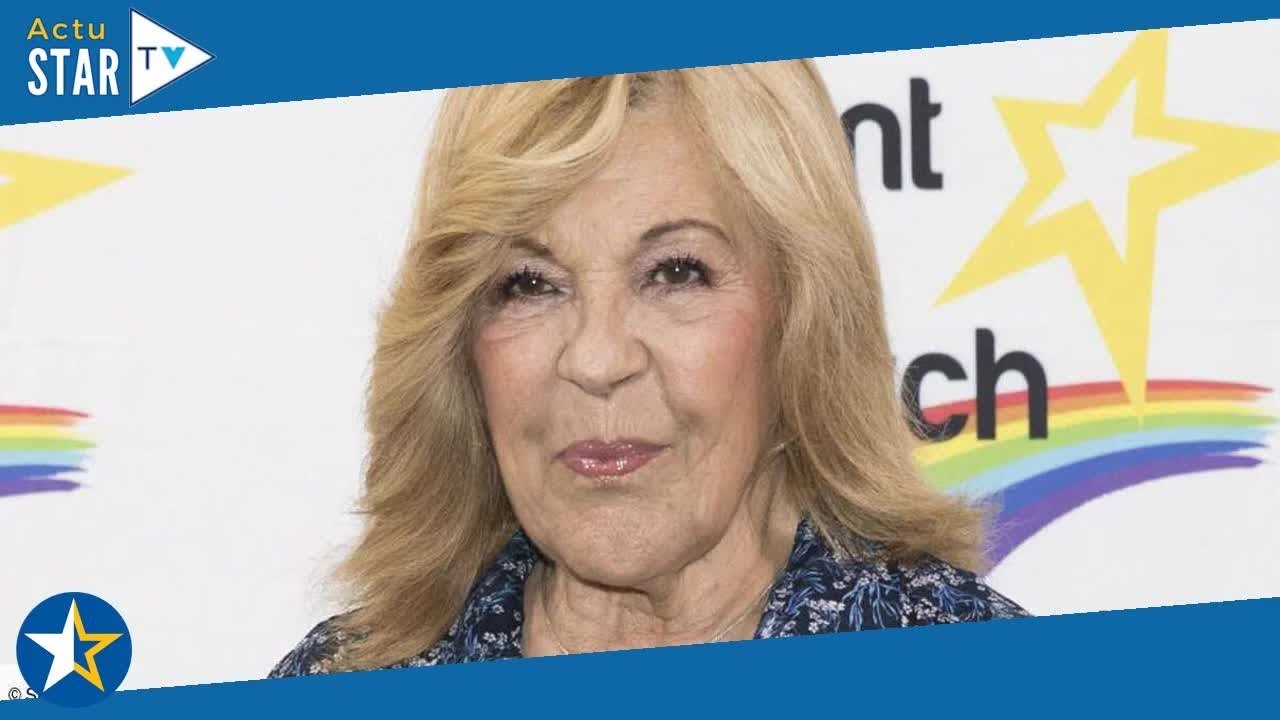 “Elle remue ses fesses sans arrêt” : Nicoletta dézingue Aya Nakamura