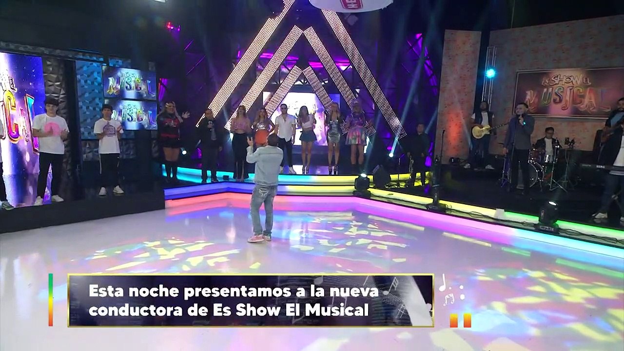 Dulce García regresa como la nueva conductora de 'Es Show el musical ...