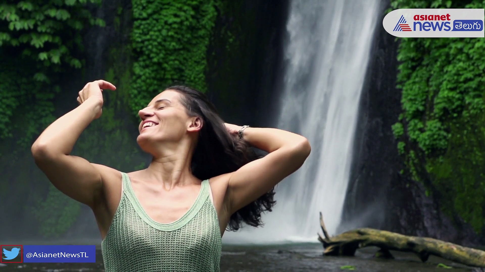 చుండ్రు తో బాధ పడుతున్నారా..? ఈ చిట్కాలు ట్రై చేయండి... 