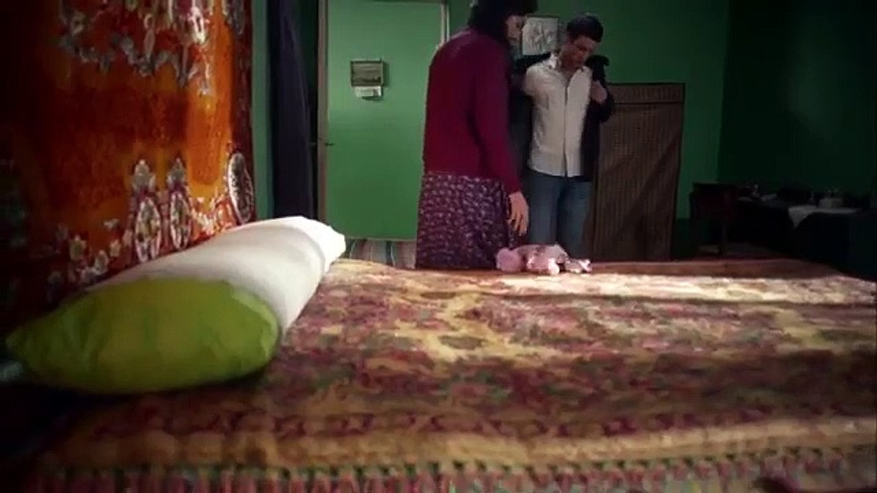 مسلسل ورد وشوك الحلقة 1
