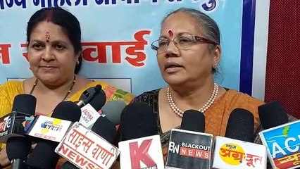 जल्दबाजी में भागकर शादी करना ठीक नहीं, पहले आत्मनिर्भर होना जरूरी