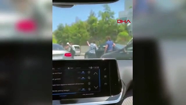 Başakşehir'de Makas Atan Sürücü Kazaya Neden Oldu