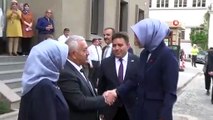 Affirme que le premier gouverneur voilé Kübra Güran Yiğitbaşı deviendra ministre de la Famille