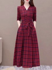 Classy dress design for girls.