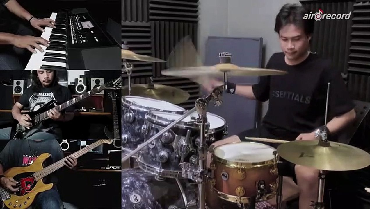 Berlayar Tak Bertepian - ROCK COVER by Airo Record Ft Azizah