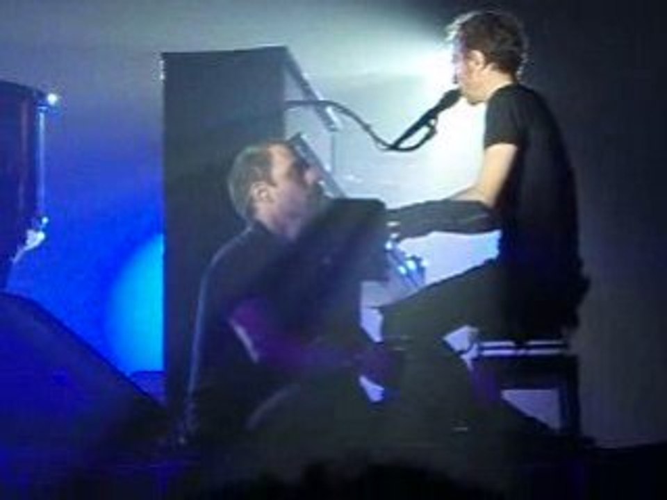 Calogero - Drôle D'Animal (Live à Valence) [01.03.08]