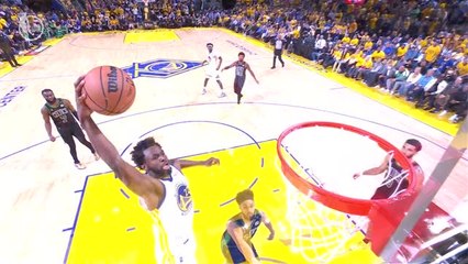 Скачать видео: Wiggins leads Warriors past Celtics to take Finals lead