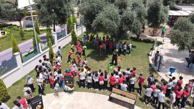Matematik ve Bilim Parkı Efelerli öğrencilerden ilgi görüyor