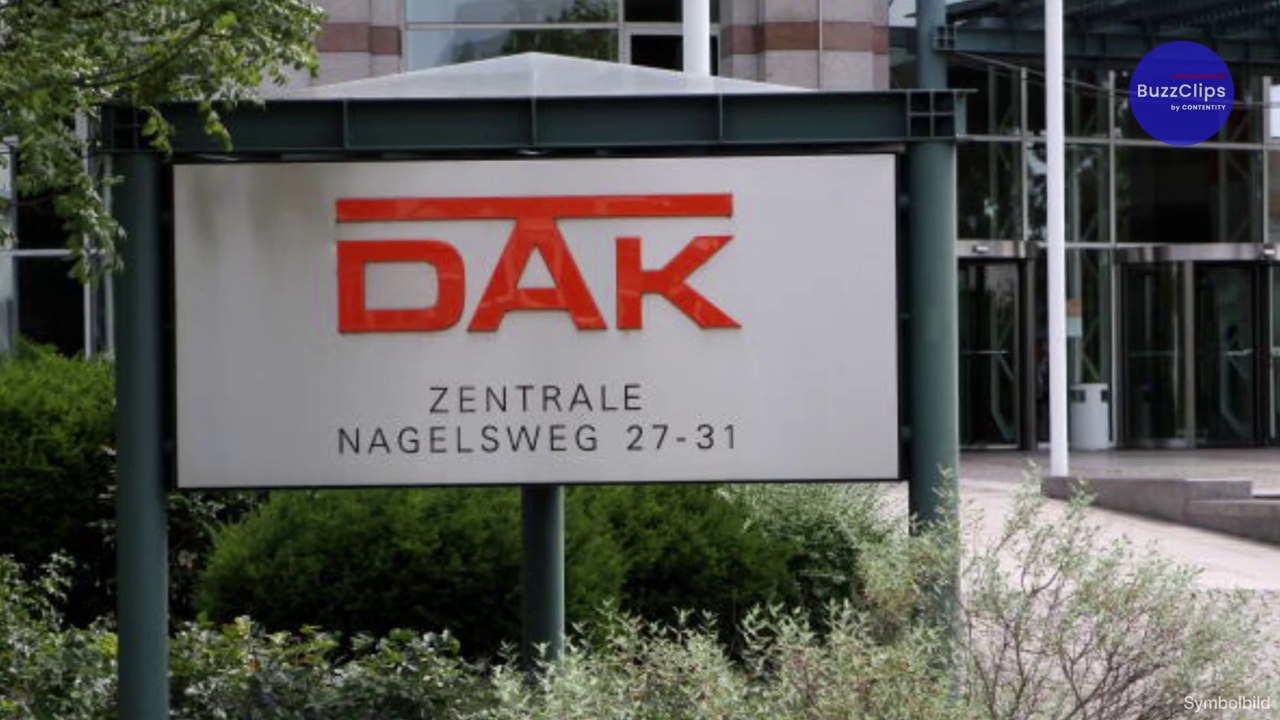 Milliarden Euro fehlen:  Krankenkassenbeiträge steigen 2023 wohl massiv