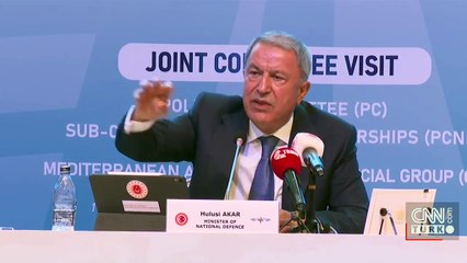 SON DAKİKA: İstanbul'daki NATO toplantısında Akar'dan Yunan parlamentere sert yanıt