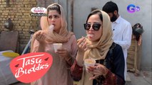 Taste Buddies: Nakaaaliw na street foods sa Pakistan, silipin!