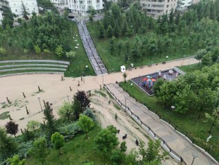 Başkentte etkili sağanak, hayatı olumsuz etkiledi