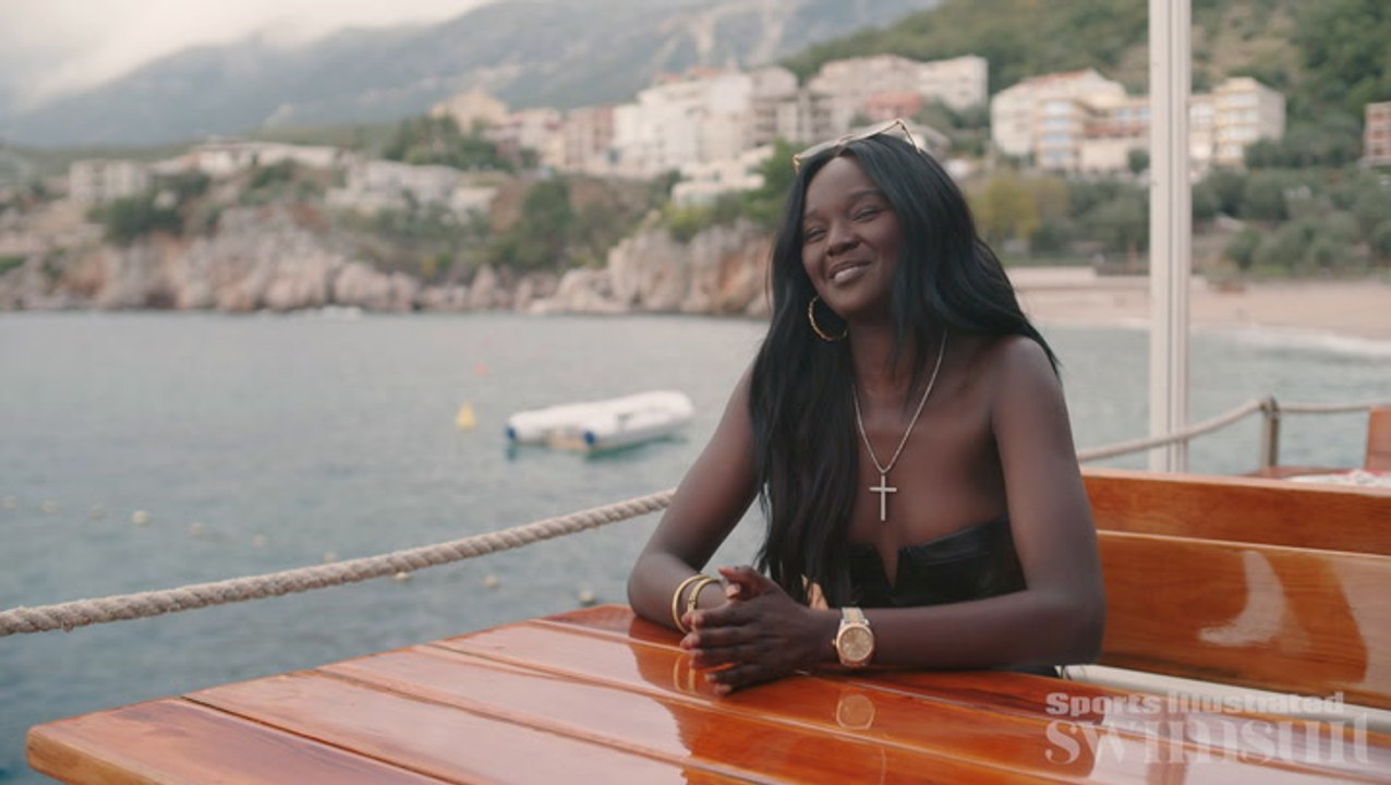 1 on 1 with SI Swimsuit Rookie Duckie Thot