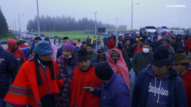 Indígenas instan a radicalizar las protestas en Ecuador tras la detención de su líder