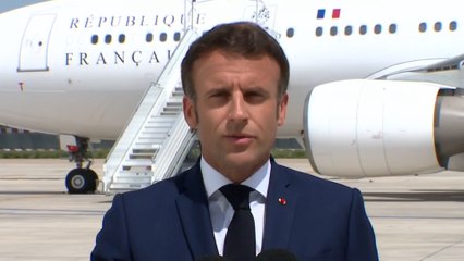 Macron appelle au "sursaut républicain" face à la Nupes de  Mélenchon