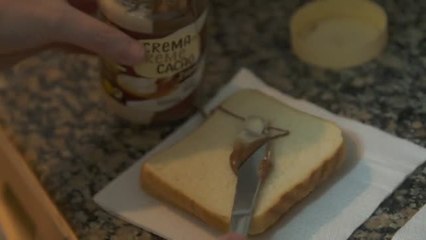 Según un informe de Save the Children, el coste de criar a un hijo es de 672 euros al mes de media