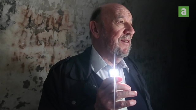 Dans les souterrains de la citadelle de Namur, les écrits restent, comme la chance d'Auguste, éternel survivant de la Grande Guerre