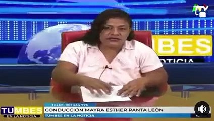 "Haciendo la bolita con el moco": periodista es pillada en vivo con el dedo en la nariz