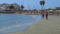 Ecologistas en Acción castiga con banderas negras a 48 playas españolas