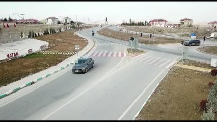 AFYONKARAHİSAR - Trafik uygulamasını görüp kaçan sürücüler dronla tespit edildi